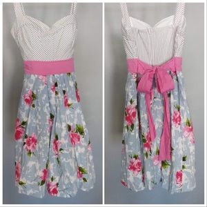 Great for weddings, garden parties, and church.